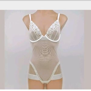 LA PERLA NWT White sheer mesh tulle bodysuit
